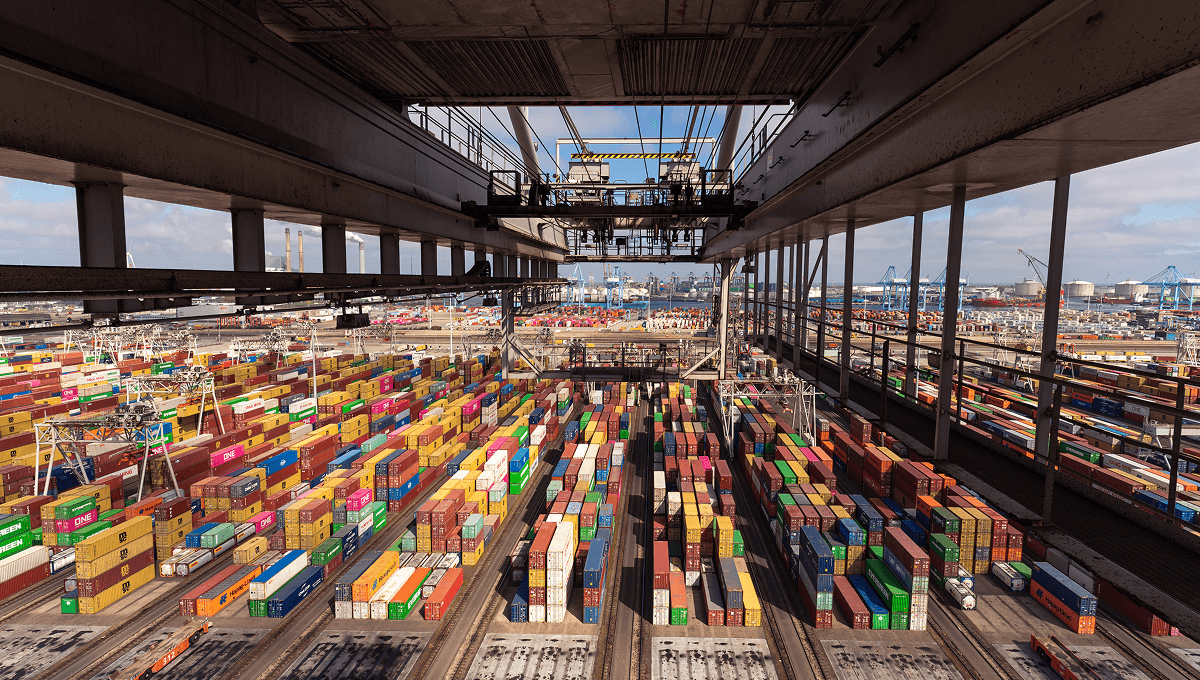 Mooring restrictions DBF quay at the ECT Delta terminal